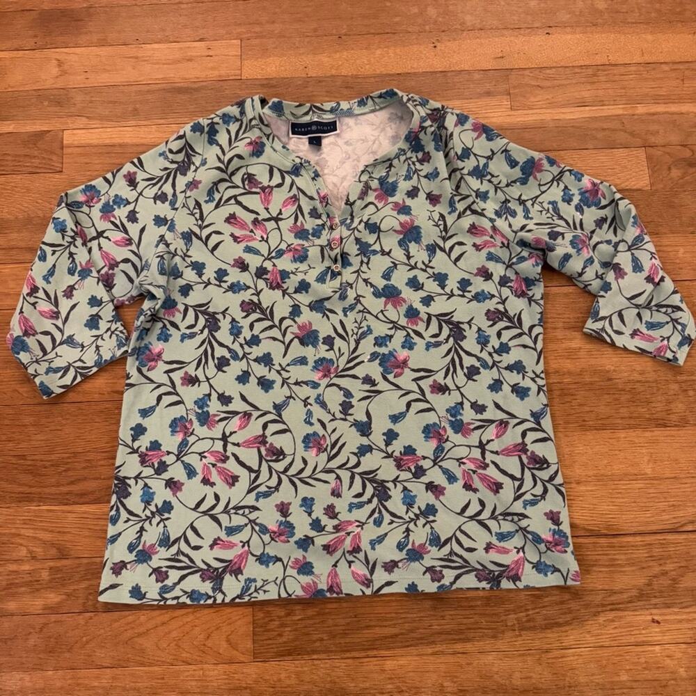 Karen Scott green pink floral flower 3/4 sleeve three button V-neck shirt L
b30